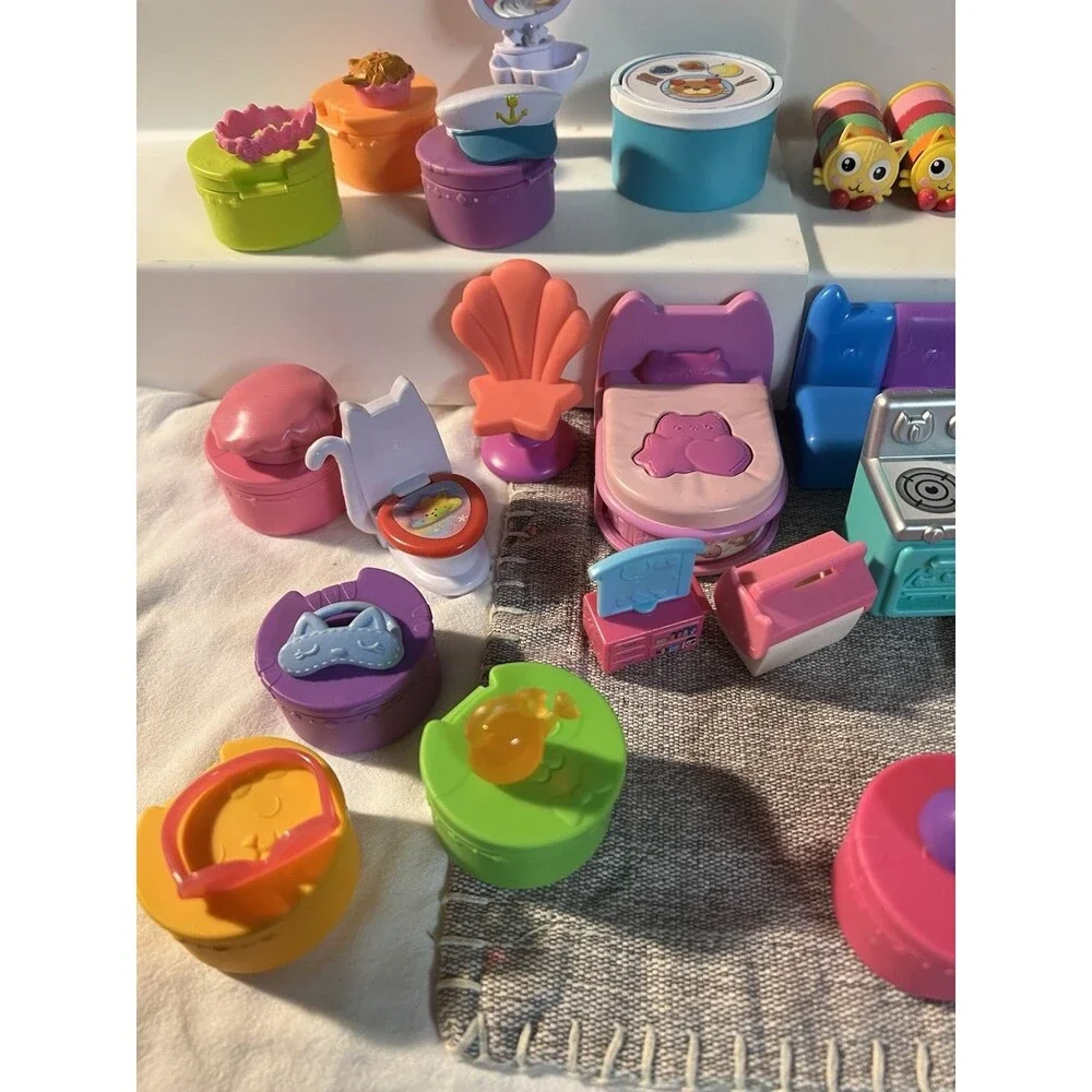 Gabby's Dollhouse Toy Lot Of 65+ Figures Furniture & Accessories